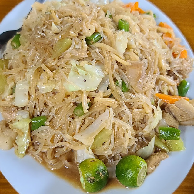 Pancit Bihon Canton Mic