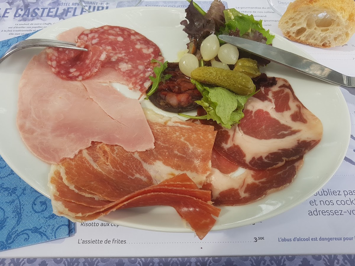 Restaurant le Castel Fleuri Photo 6