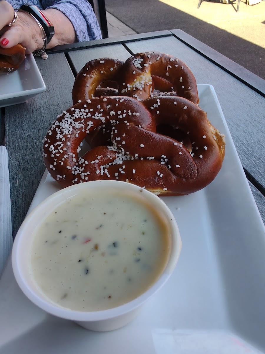 OTB at the North Park Boathouse Photo 9