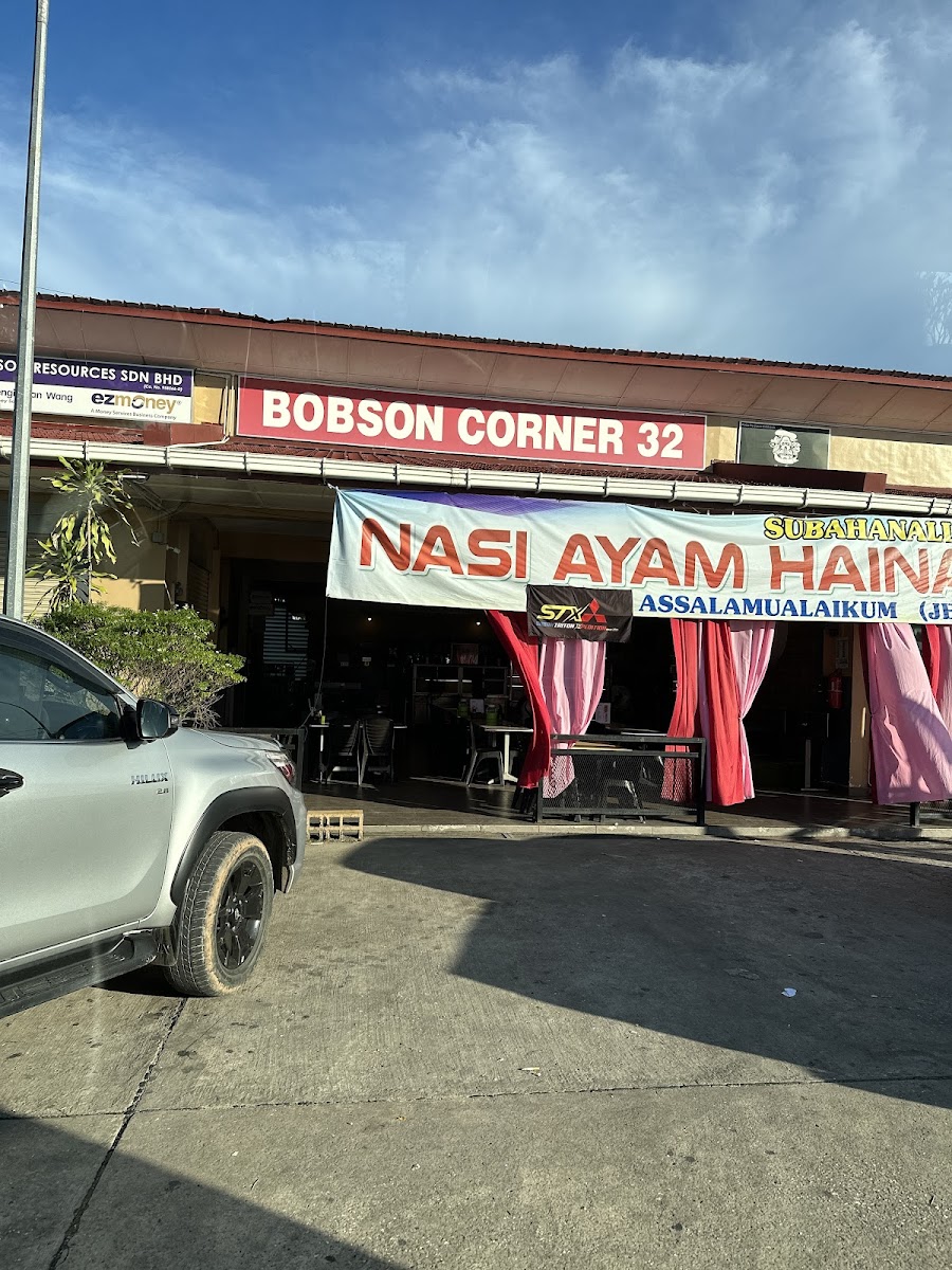 Bobson Corner 32