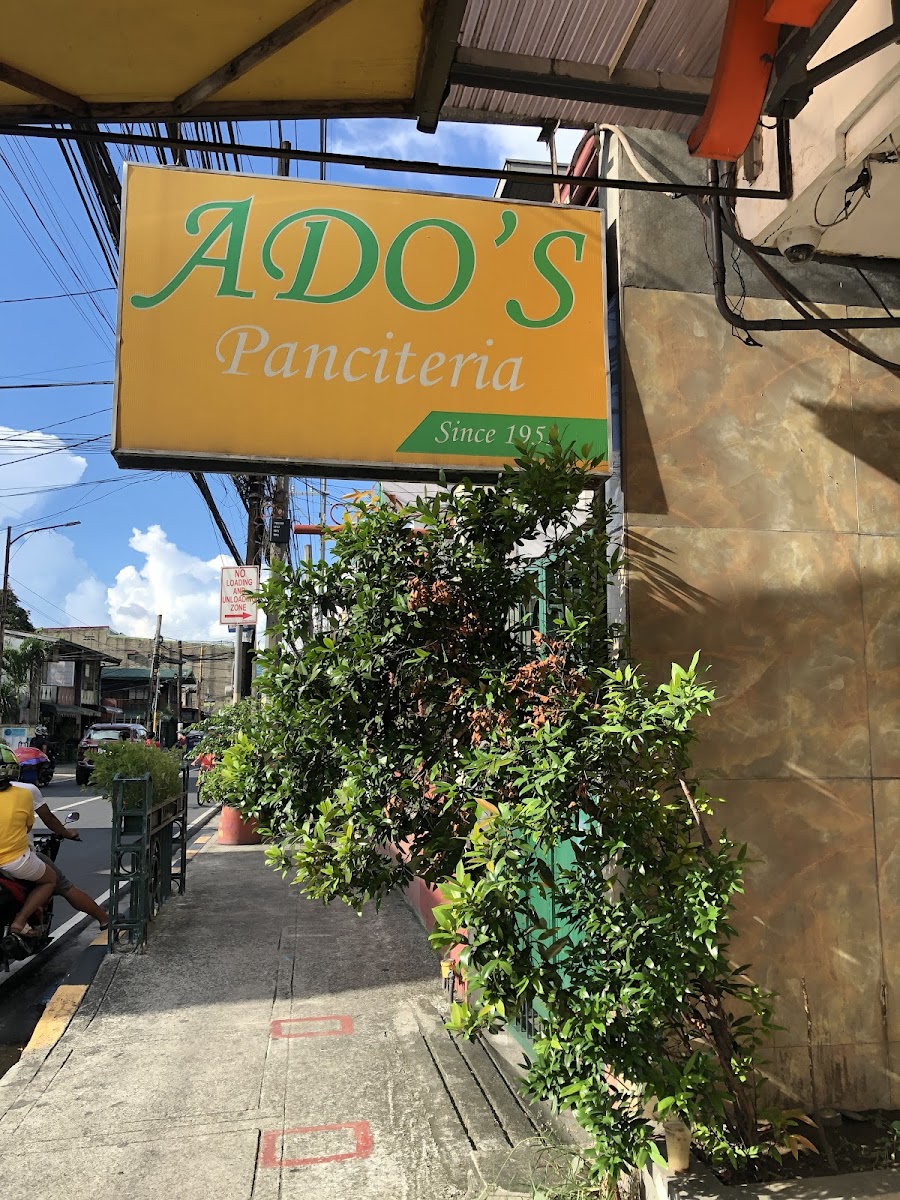 Ado's Panciteria Photo 4