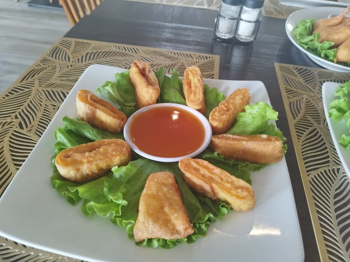 Golden Oriental Resto Photo 3