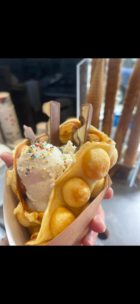 Timi - Eiscafe und Waffeln Photo 3
