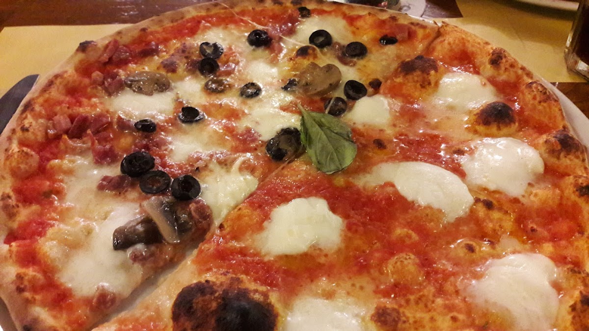 Bascula Pizzeria Photo 5