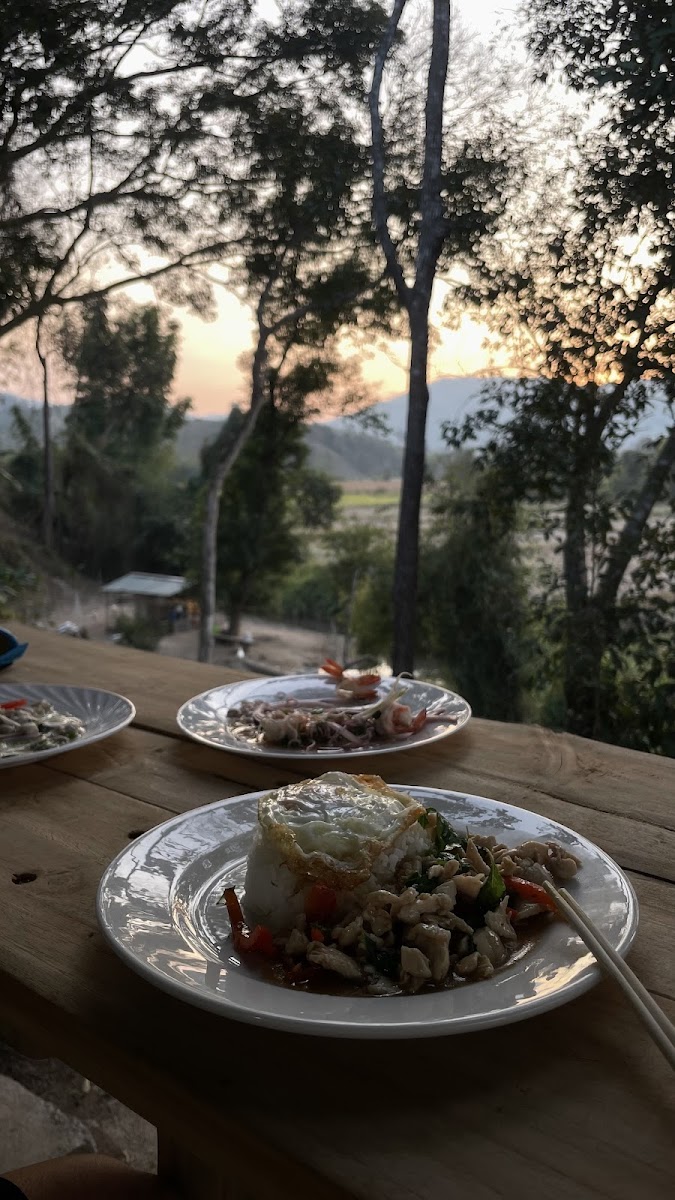 View Doi Restaurant ร้านอาหารวิวดอย Photo 10