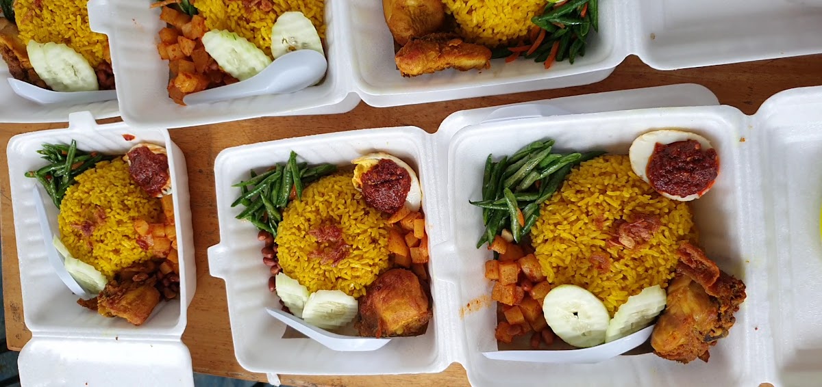 Nasi Kuning Mama Photo 2