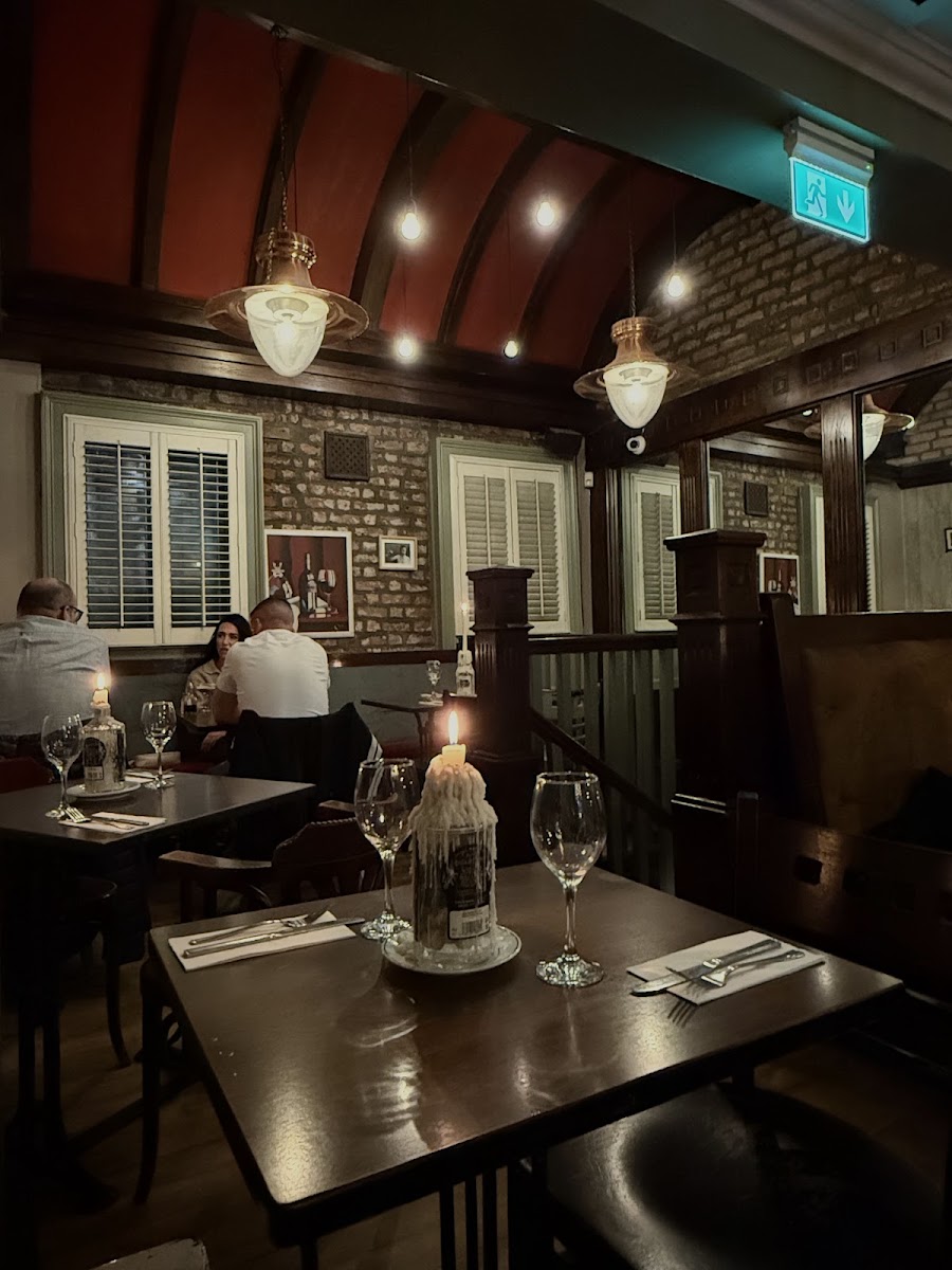 Darcy's Belfast Photo 3