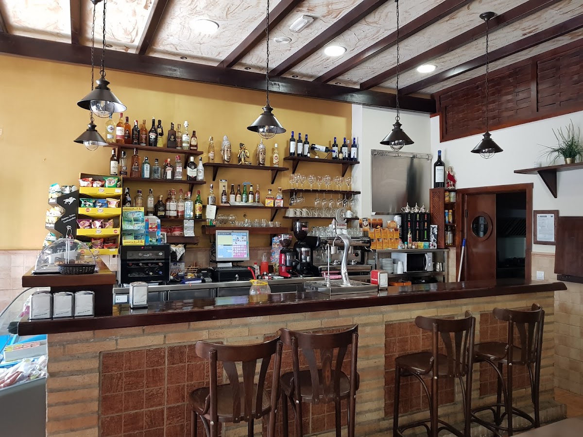 BAR-Cafeteria Adhara