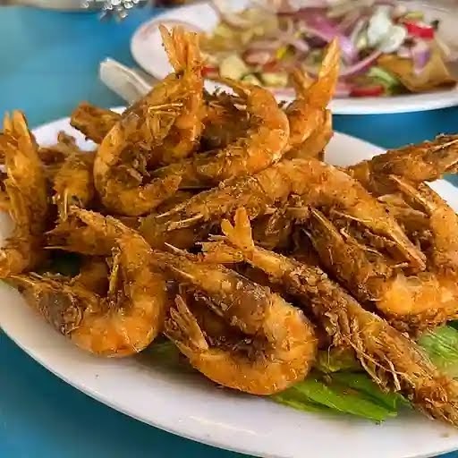 Mariscos Los Remedios Photo 3
