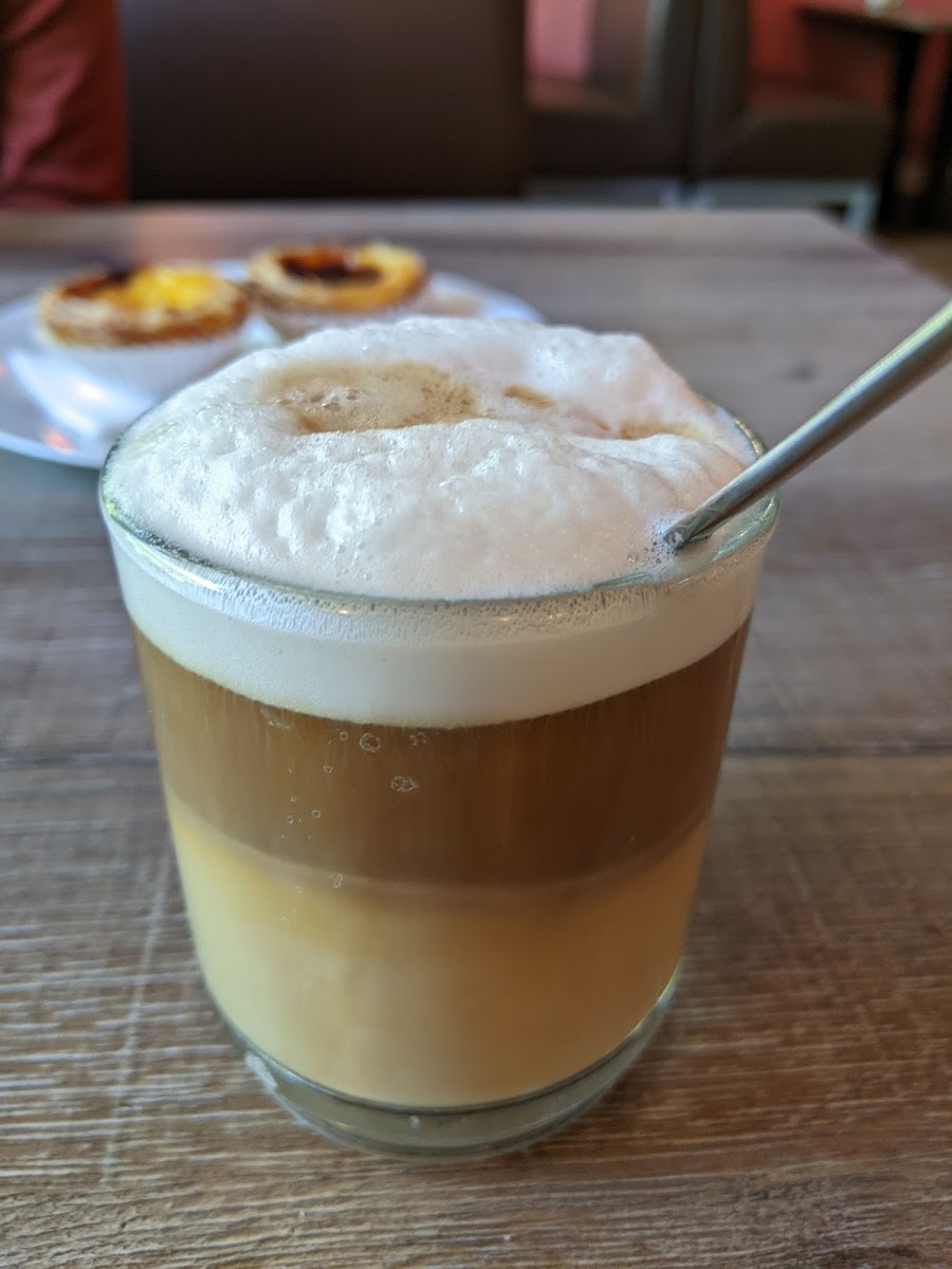 Café Galão Photo 3