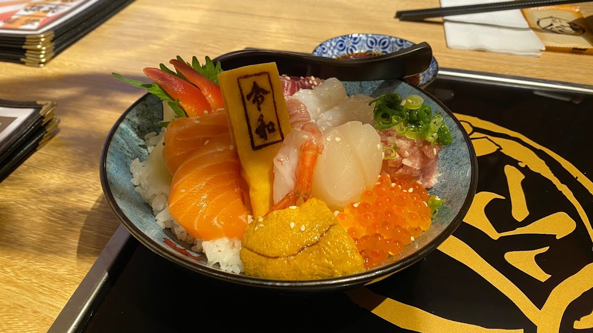 Reiwa Shabu Shabu & Sake Photo 5