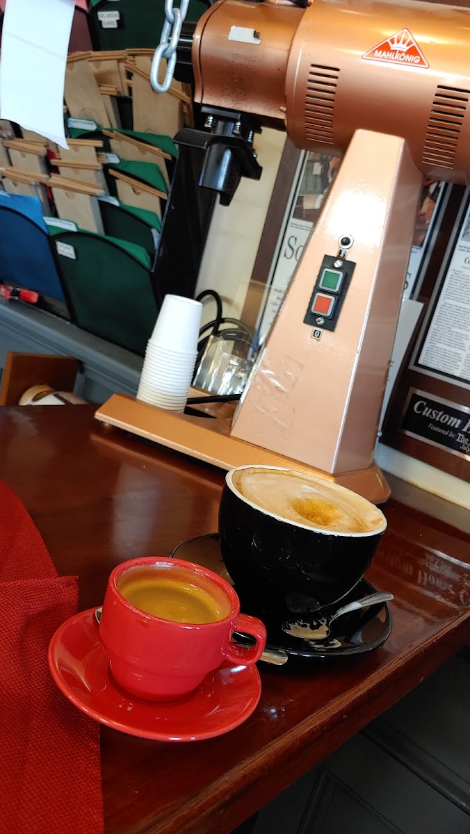 Custom House Coffee Photo 6