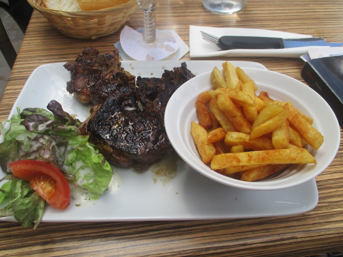 Les Trois Futs Photo 10