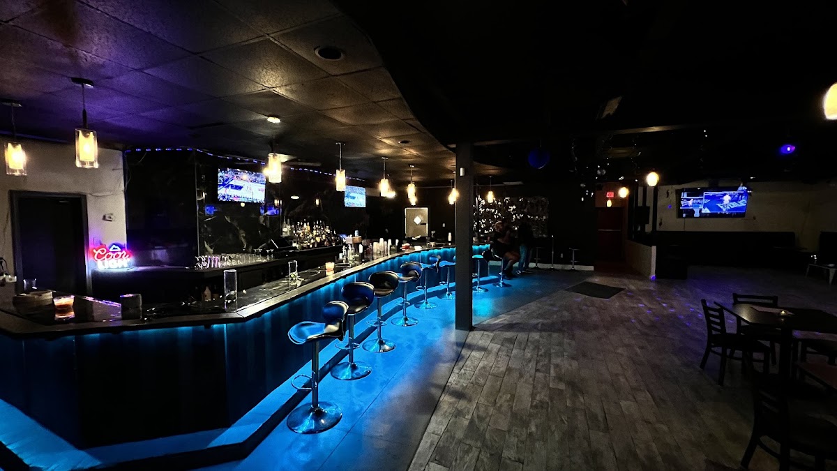 The Fifty50 Bar & Restaurant Photo 6