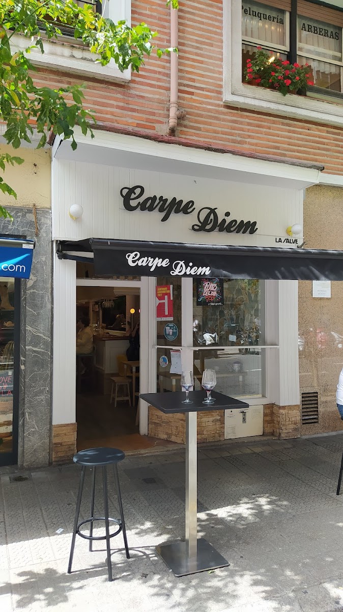Cafe Carpe Diem