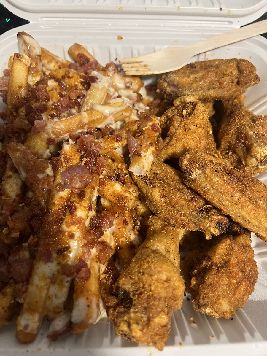 Wing HQ Photo 3