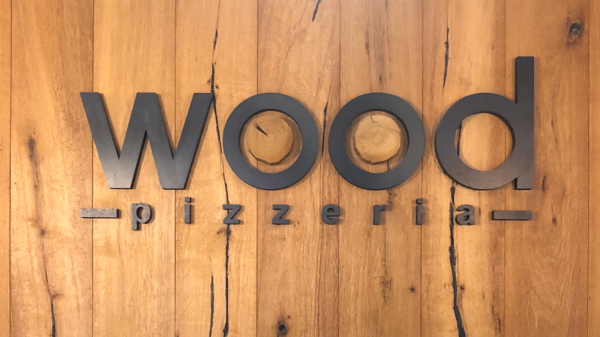 Wood Pizzeria Photo 3