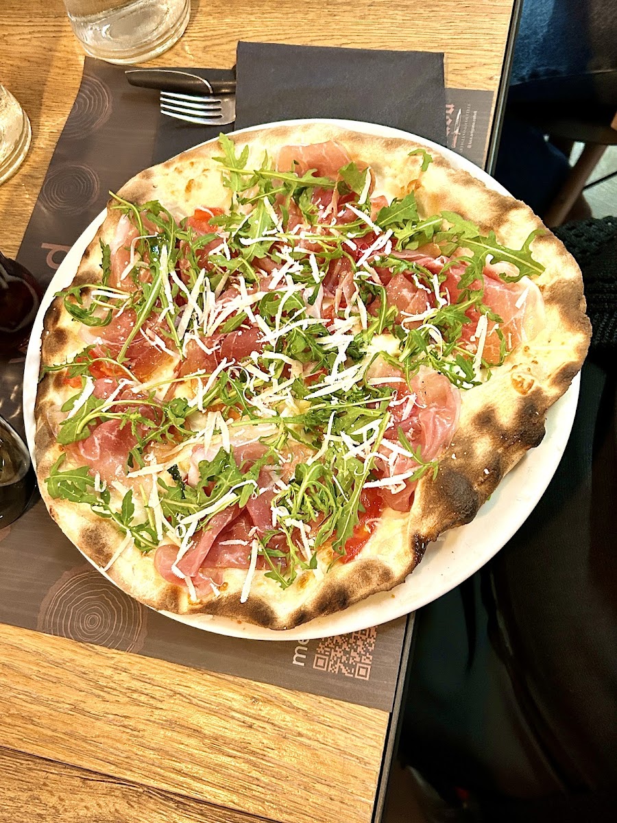 Wood Pizzeria Photo 4