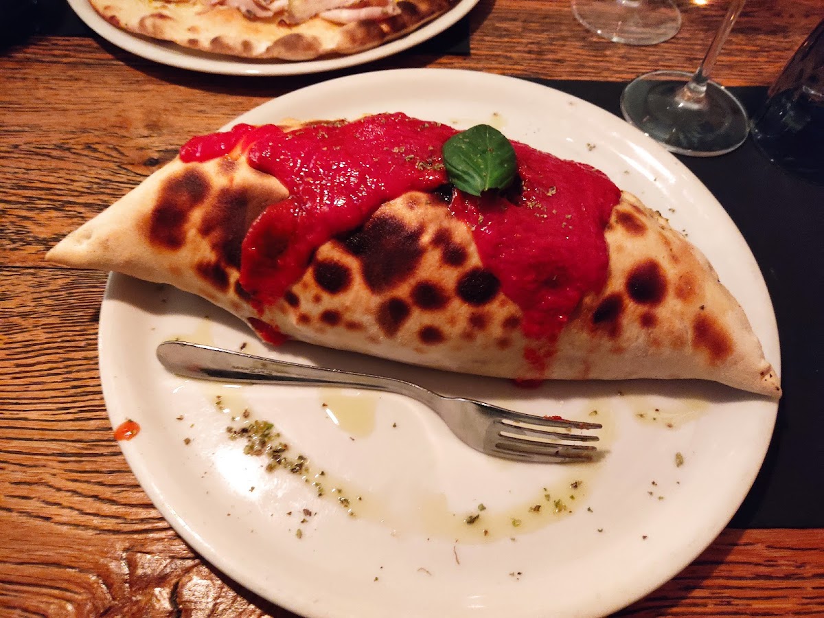 Wood Pizzeria Photo 6