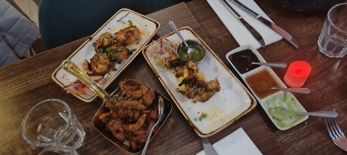 Kashi Indian Dining and Bar Photo 9
