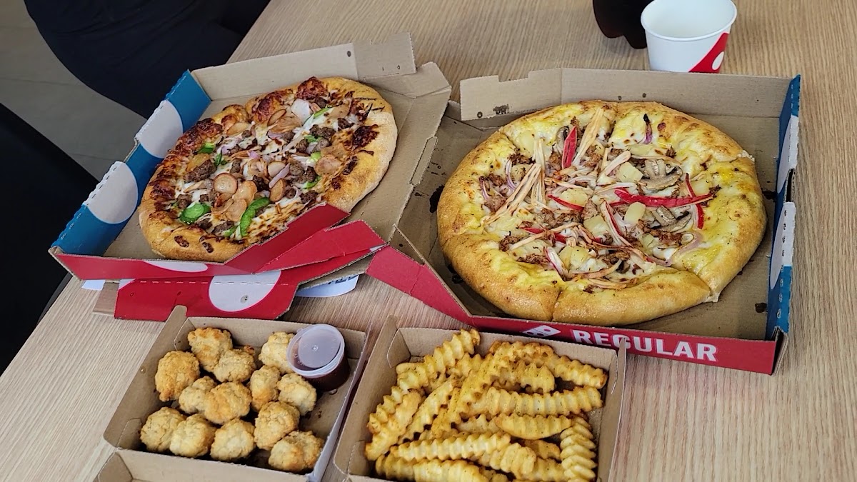 Domino's Batu Ferringhi Photo 8