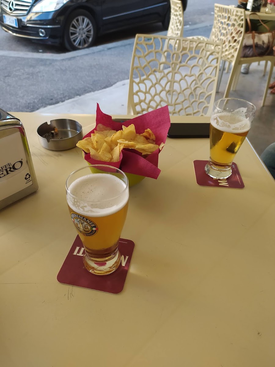 White Caffe Di Gambaretto Alberto Photo 5
