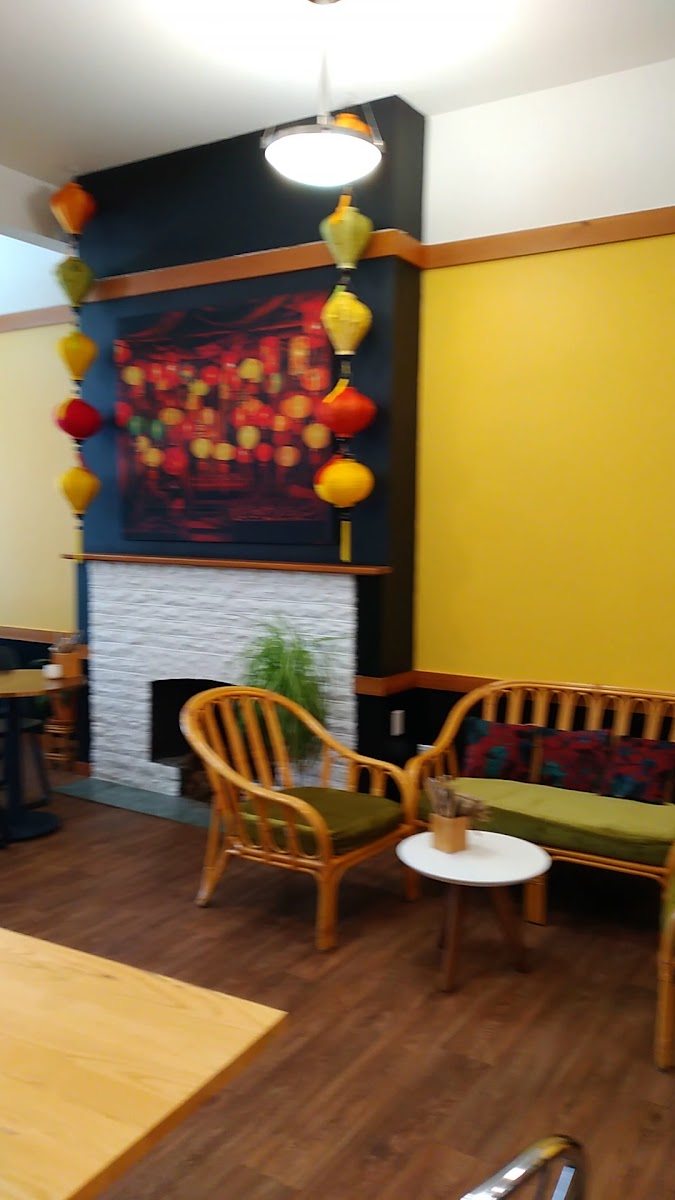 PHINZ Vietnamese Eatery Photo 2