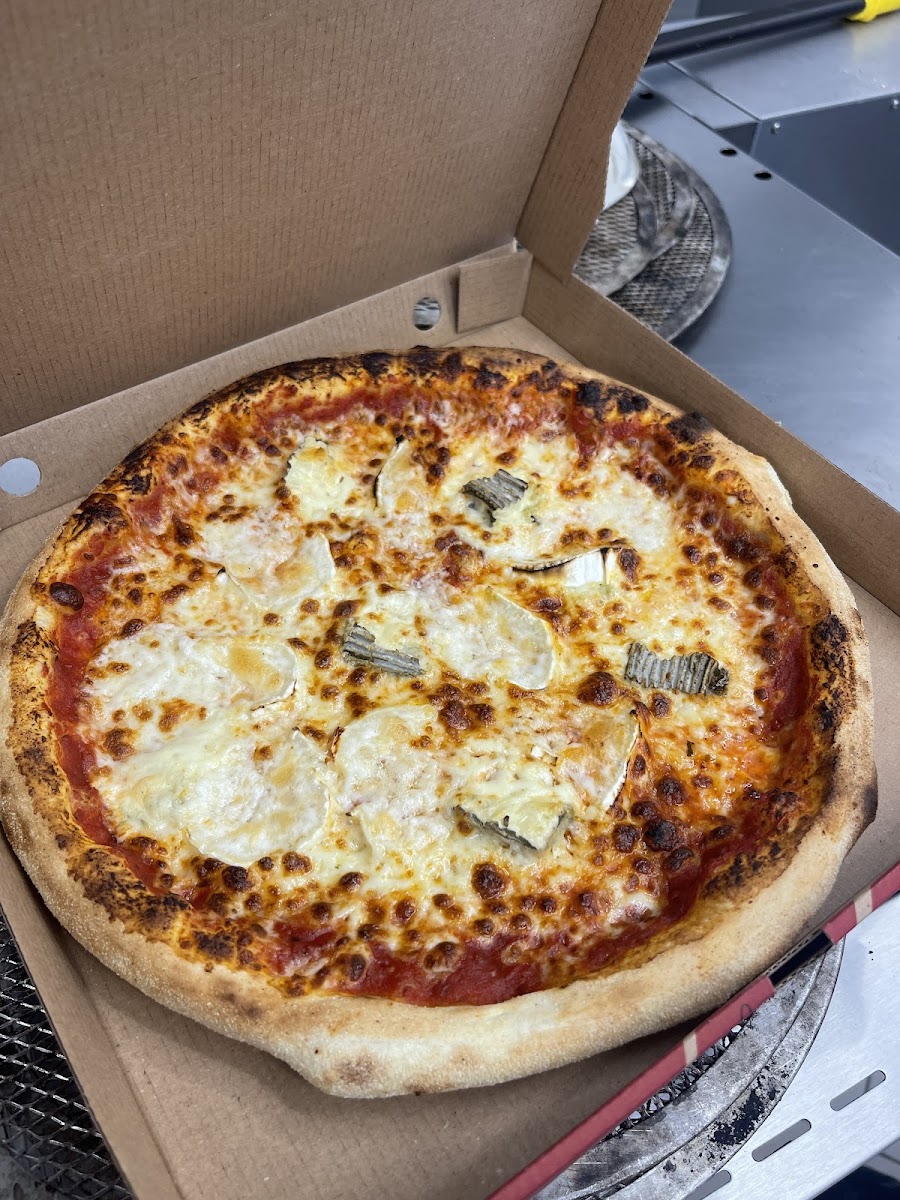 Goo Pizza Photo 4