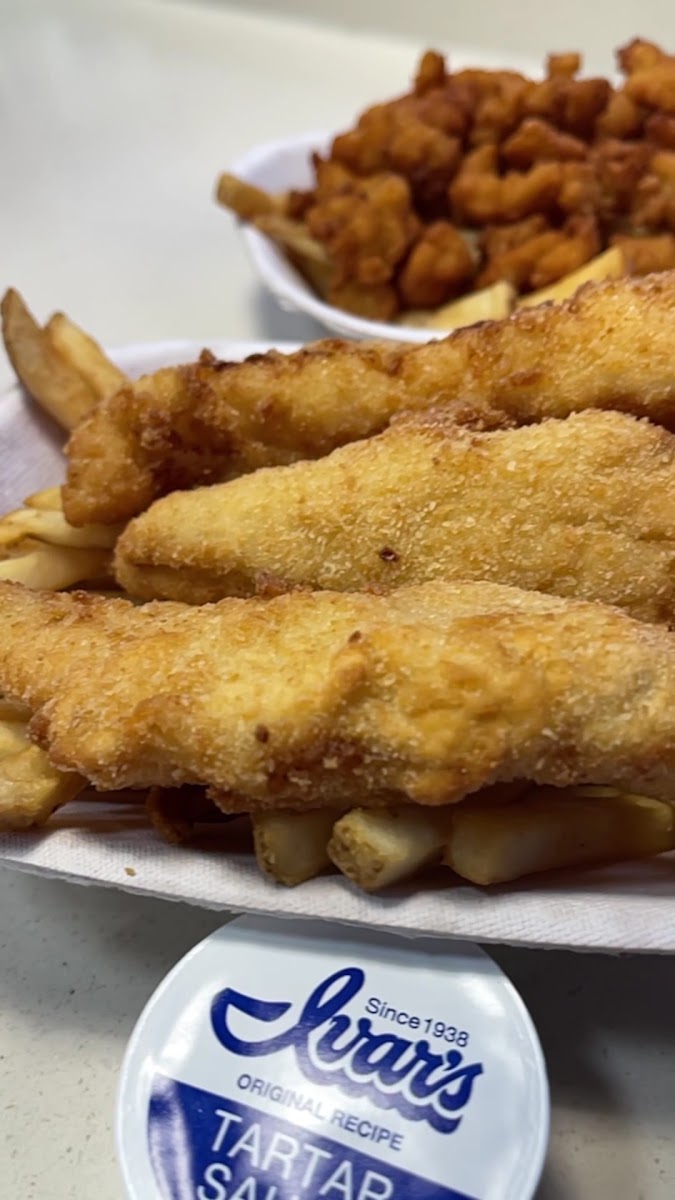 Ivar's Seafood Bar Photo 2