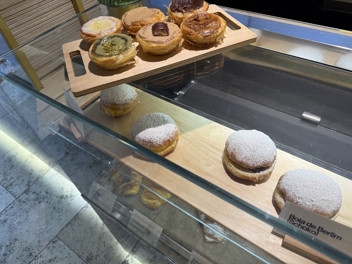 Jami Cafe Stuttgart - Portugiesische Bäckerei Photo 3