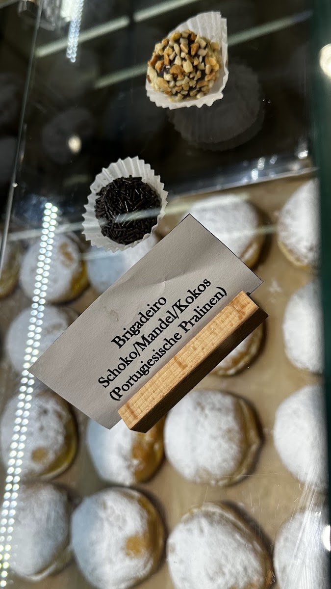 Jami Cafe Stuttgart - Portugiesische Bäckerei Photo 7