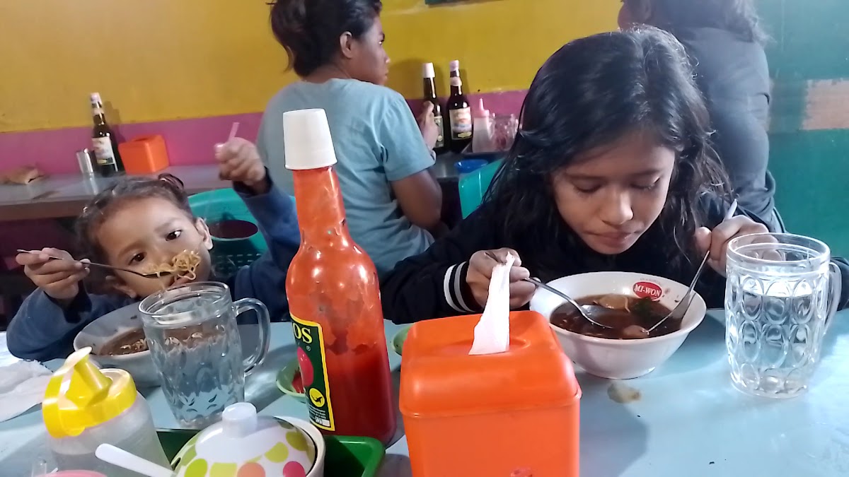 Bakso Solo Sri Wedari Photo 2