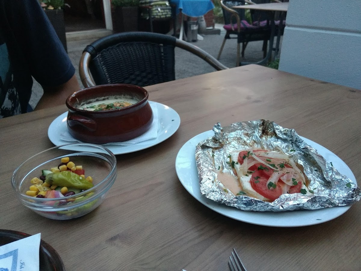 Rhodos Restaurant Photo 9
