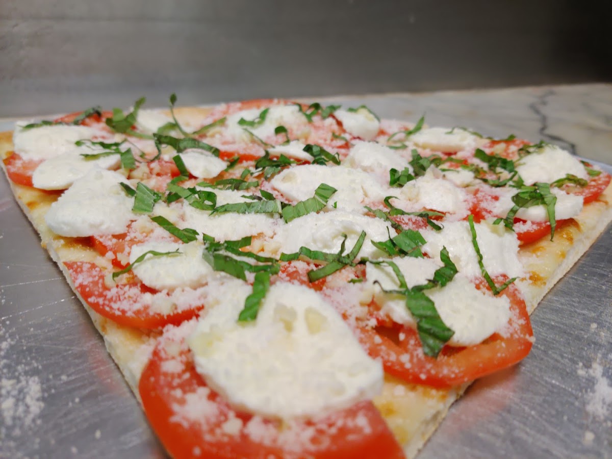 Village Pizza & Pasta Photo 7