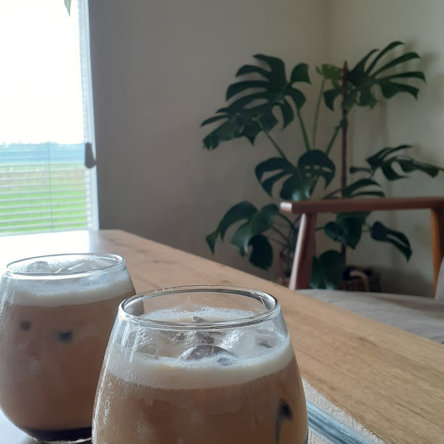 Almond Coffee