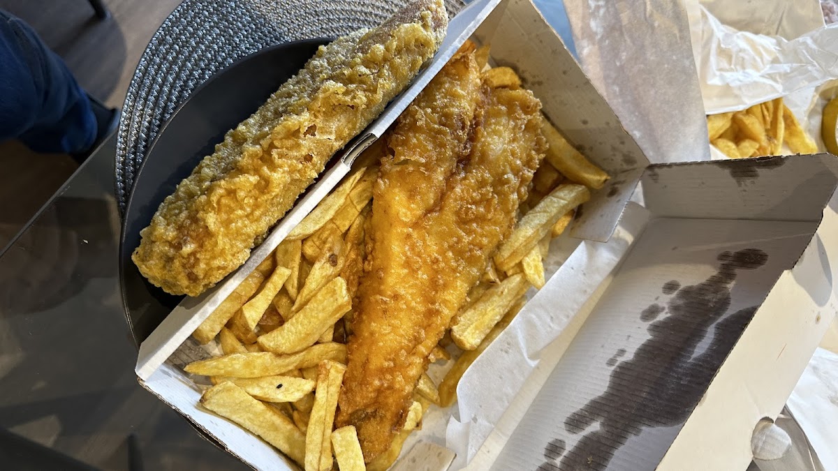 Super Star Fish Bar Photo 5