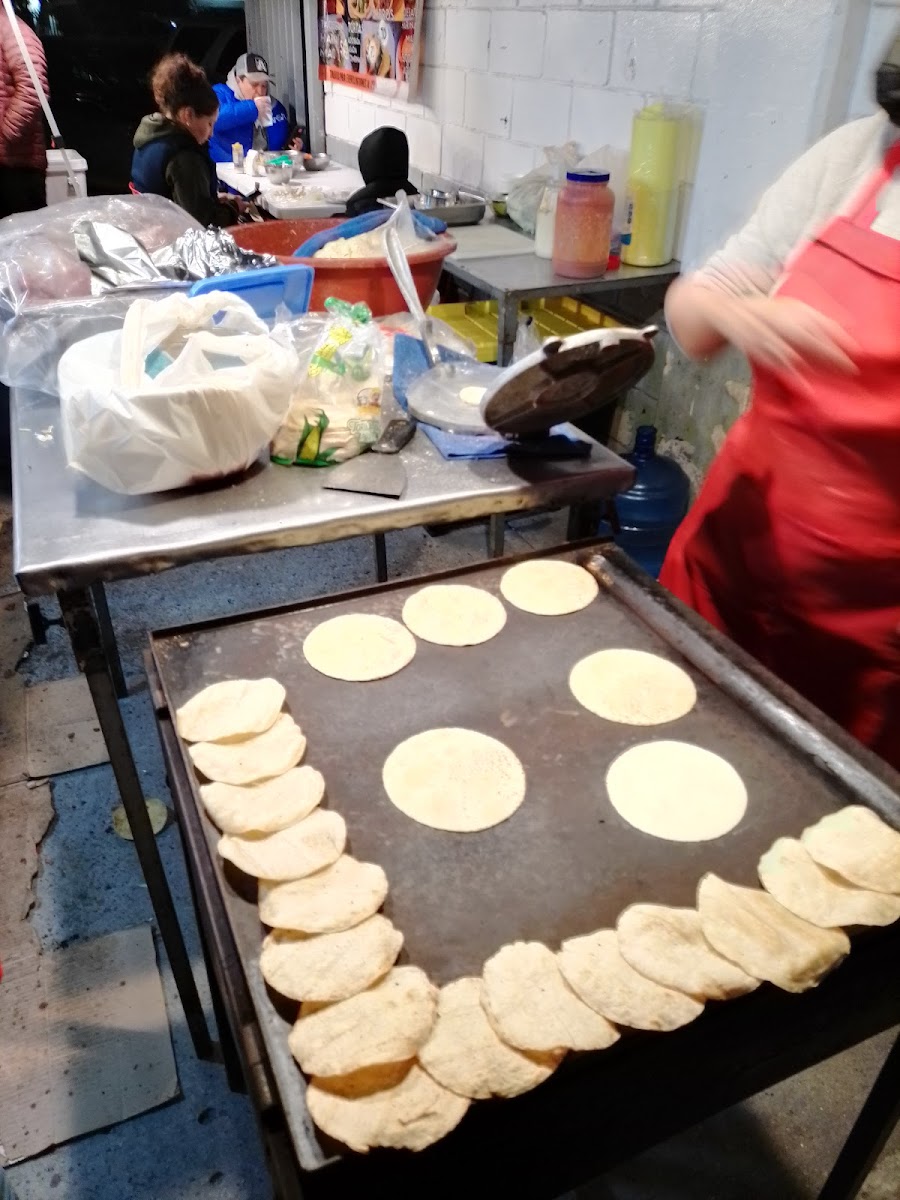 Tacos beto las huertas Photo 3