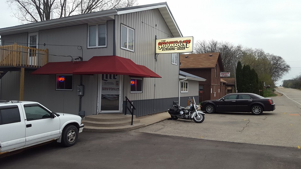 Showboat Burgers and Beer
