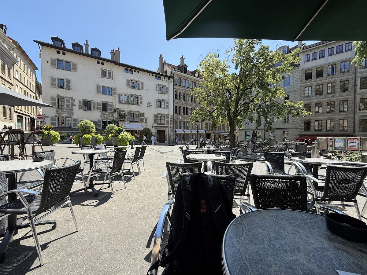 Café La Clémence Photo 4