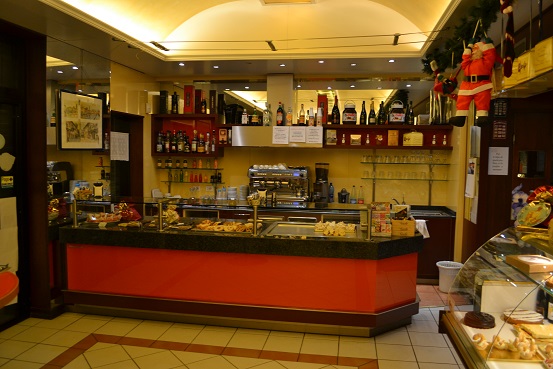 Gelateria Pasticceria Photo 4