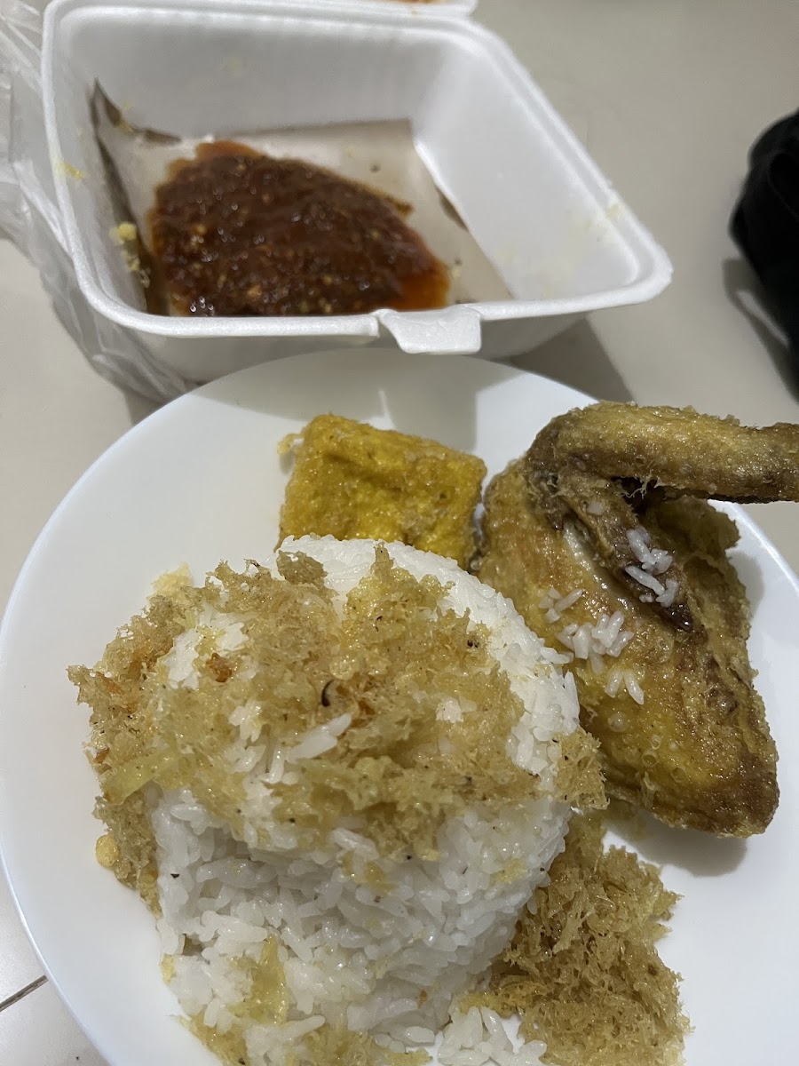 Ayam Kremes Komeng Photo 5