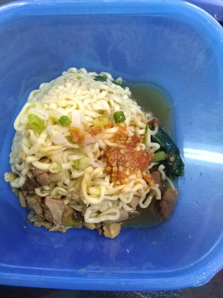 MIE AYAM & BAKSO SOLO MAS TRISNO Photo 8