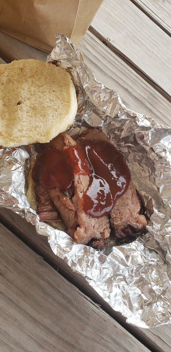 Smokin' Sisters BBQ and Catering To Go Photo 7