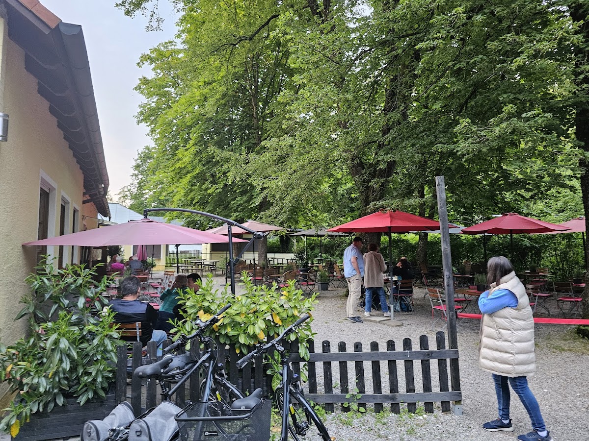 Waldwirtschaft Bienenheim Photo 4