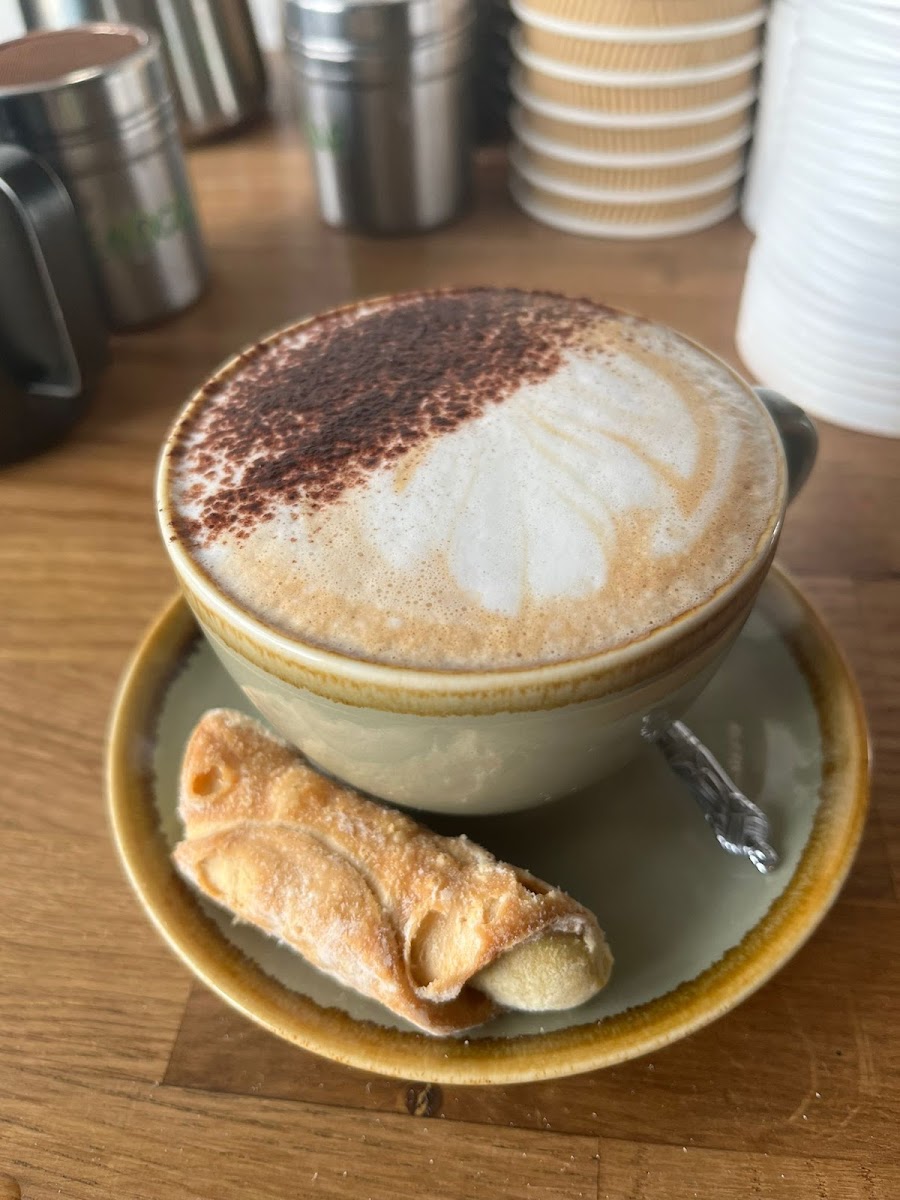 Geva's cafe Photo 5
