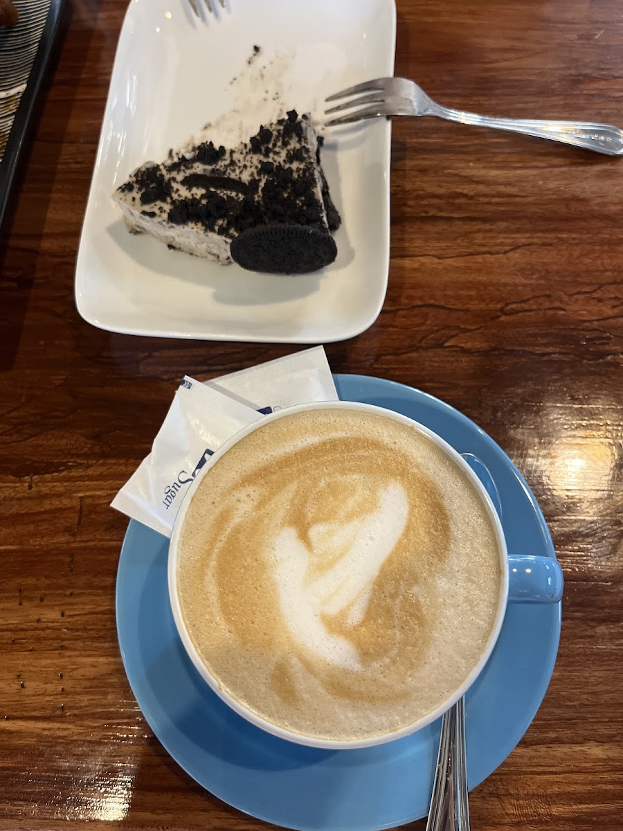 Allora Café & Restaurant Photo 9