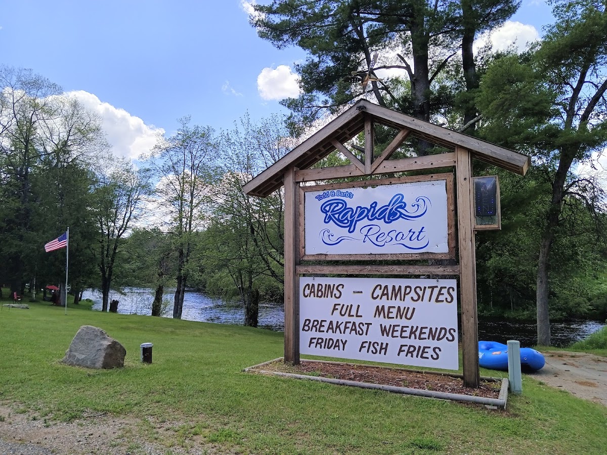 Todd and Barb's Rapids Resort Photo 3