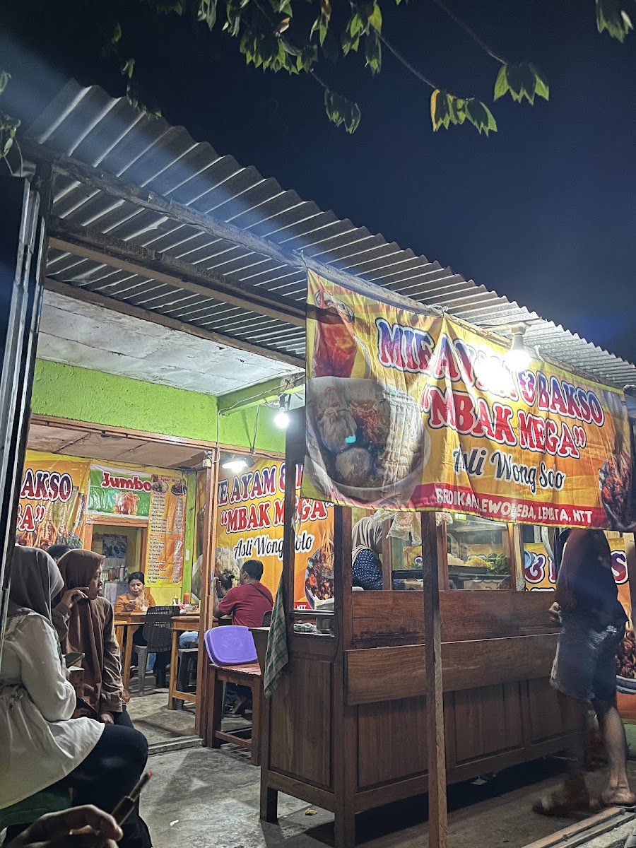 MIE AYAM & BAKSO MBAK MEGA ASLI WONG SOLO