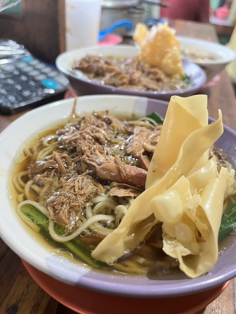 MIE AYAM & BAKSO MBAK MEGA ASLI WONG SOLO Photo 4