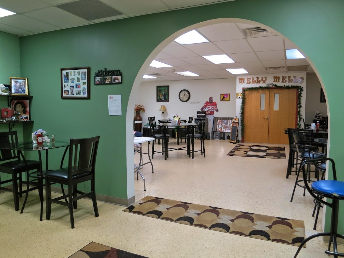 Melly Mel's Deli and Catering Photo 3